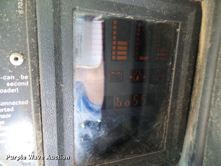 image for item DE5286 1996 Bobcat 773 skid steer