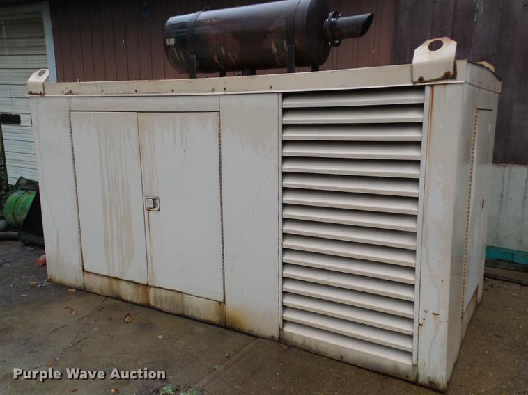 image for item DE5322 Onan 2000FDP generator