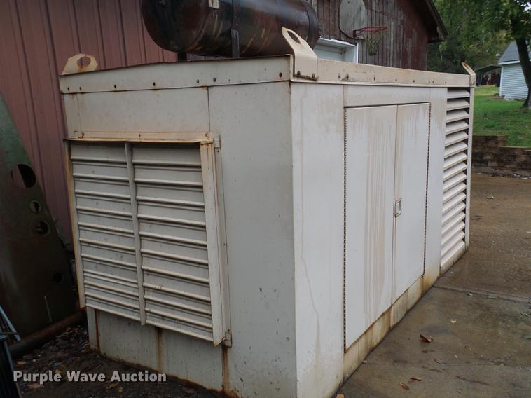 image for item DE5322 Onan 2000FDP generator