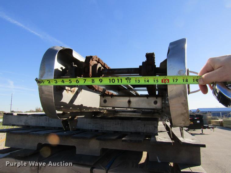 image for item DE5884 Richmond Conveyors C10108404-1 shingle conveyor