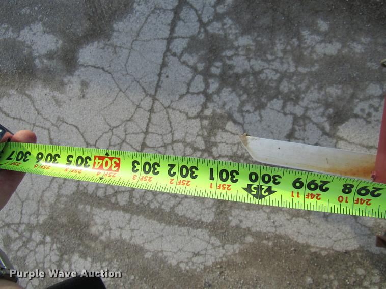 image for item DE5888 1995 Ford F700 flat dump bed truck