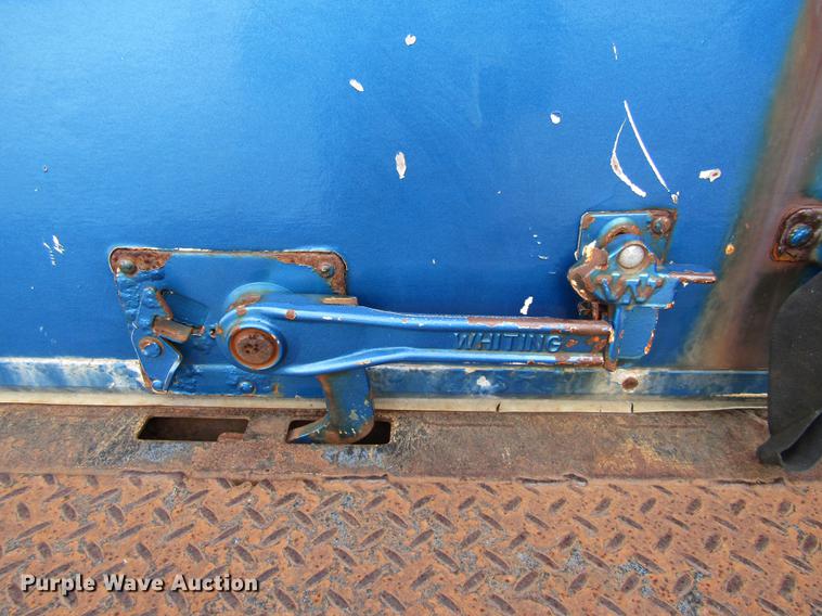 image for item DE5889 2000 International 4700 box truck