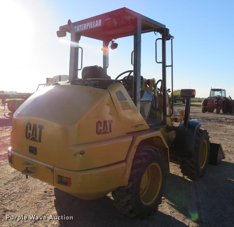 image for item DE6529 2002 Caterpillar 906 wheel loader