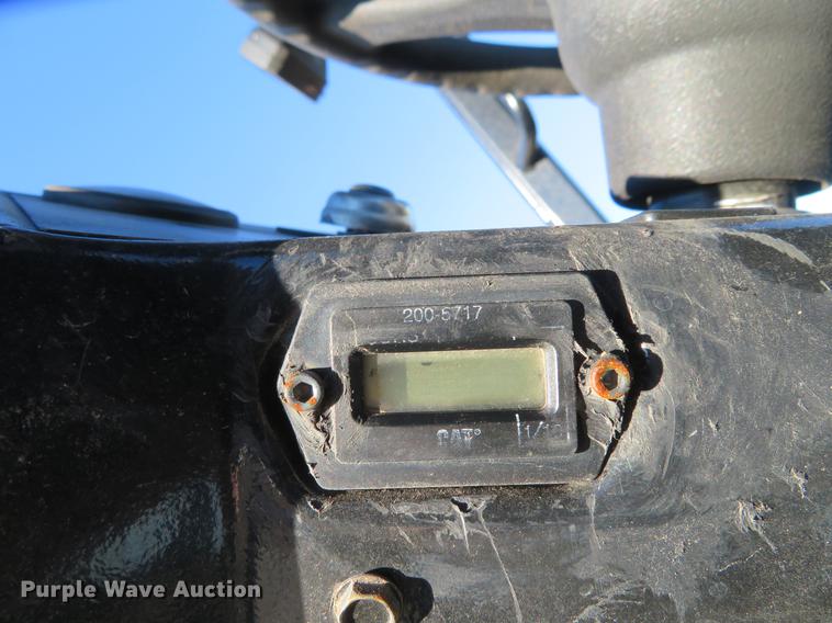 image for item DE6529 2002 Caterpillar 906 wheel loader