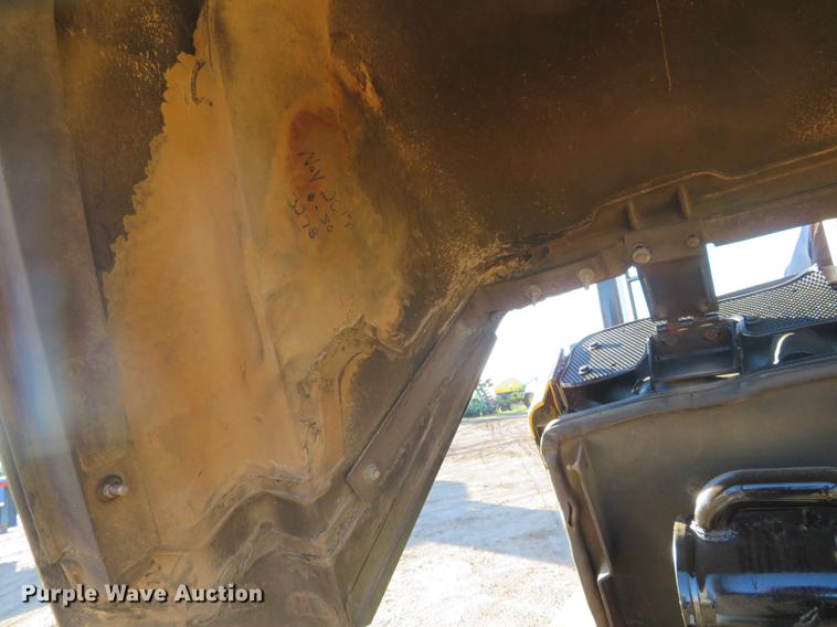 image for item DE6529 2002 Caterpillar 906 wheel loader