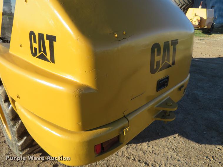 image for item DE6529 2002 Caterpillar 906 wheel loader