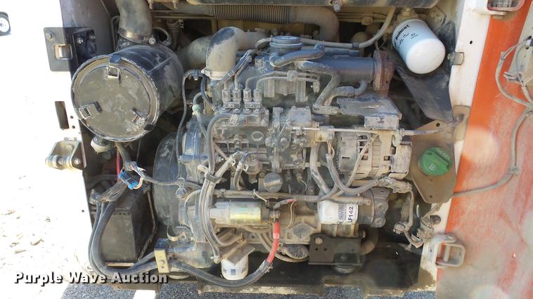 image for item DE7299 2009 Bobcat S205 skid steer