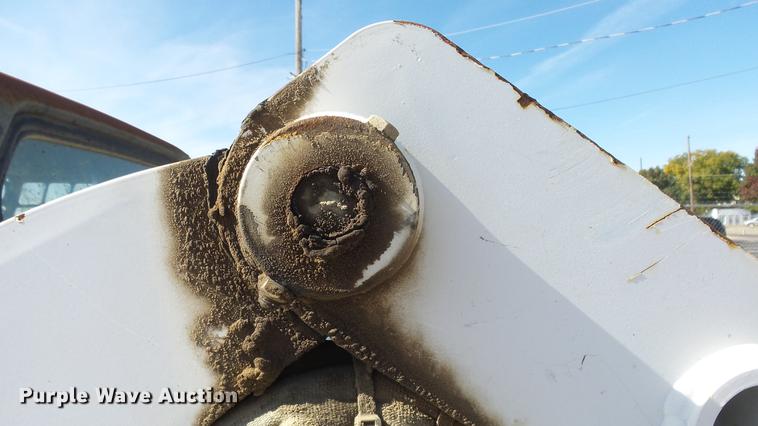 image for item DE7299 2009 Bobcat S205 skid steer