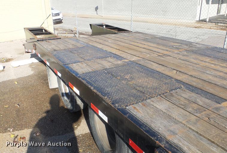 image for item DE7300 2014 Big Tex 24ED equipment trailer