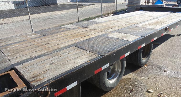 image for item DE7300 2014 Big Tex 24ED equipment trailer