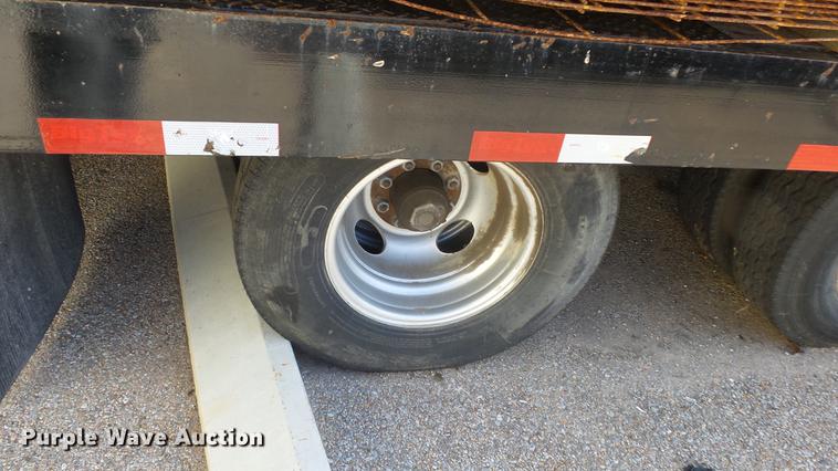 image for item DE7300 2014 Big Tex 24ED equipment trailer