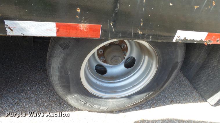 image for item DE7300 2014 Big Tex 24ED equipment trailer
