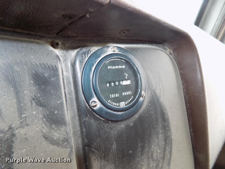 image for item DE7533 1989 International 1954 dump truck