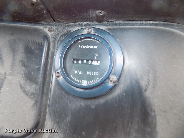 image for item DE7533 1989 International 1954 dump truck