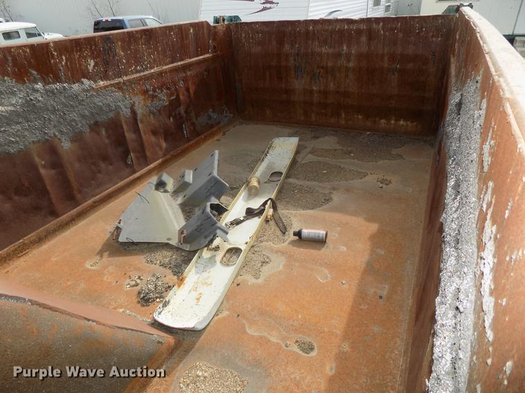 image for item DE7533 1989 International 1954 dump truck