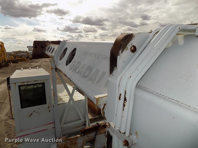 image for item DE7534 Gradall G440 excavator