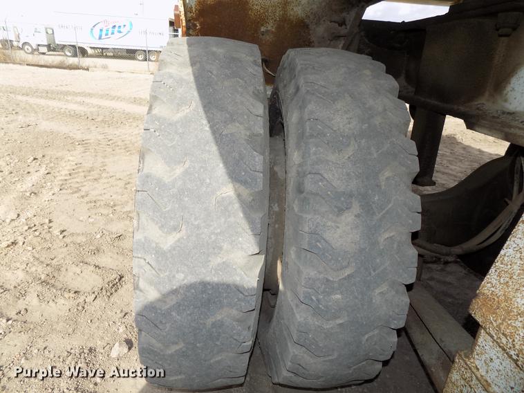 image for item DE7534 Gradall G440 excavator