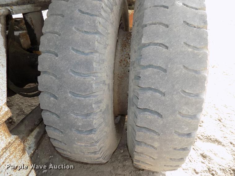 image for item DE7534 Gradall G440 excavator