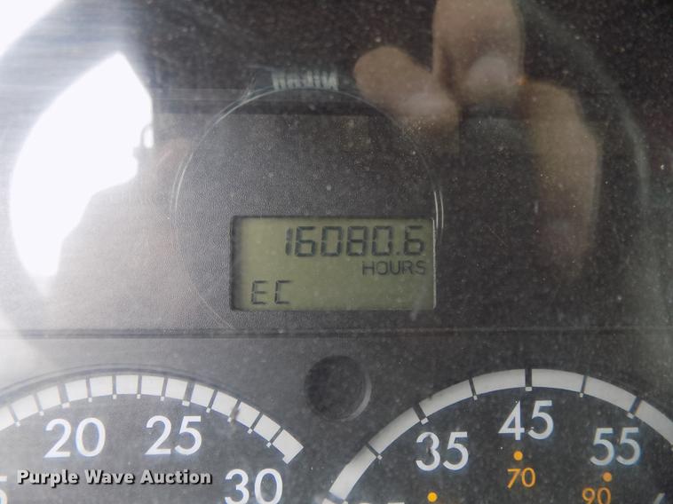 image for item DE7535 2003 Sterling LT7500 dump truck