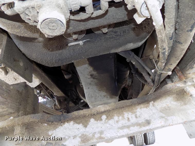 image for item DE7535 2003 Sterling LT7500 dump truck