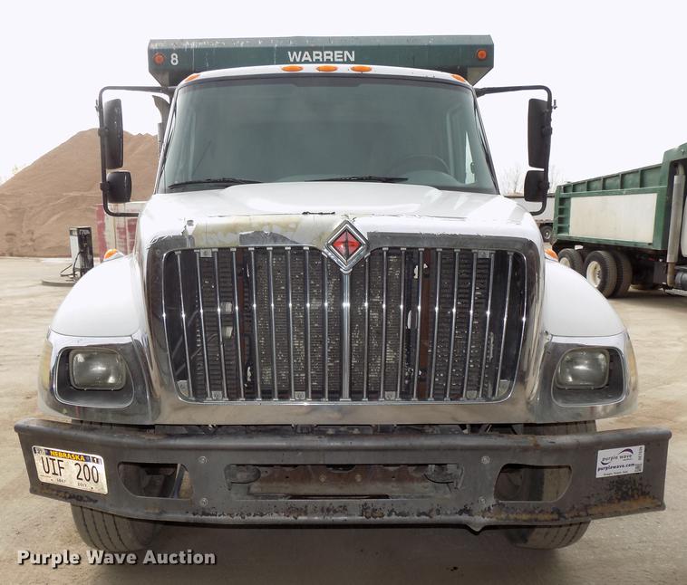 image for item DE7536 2006 International 7400 dump truck