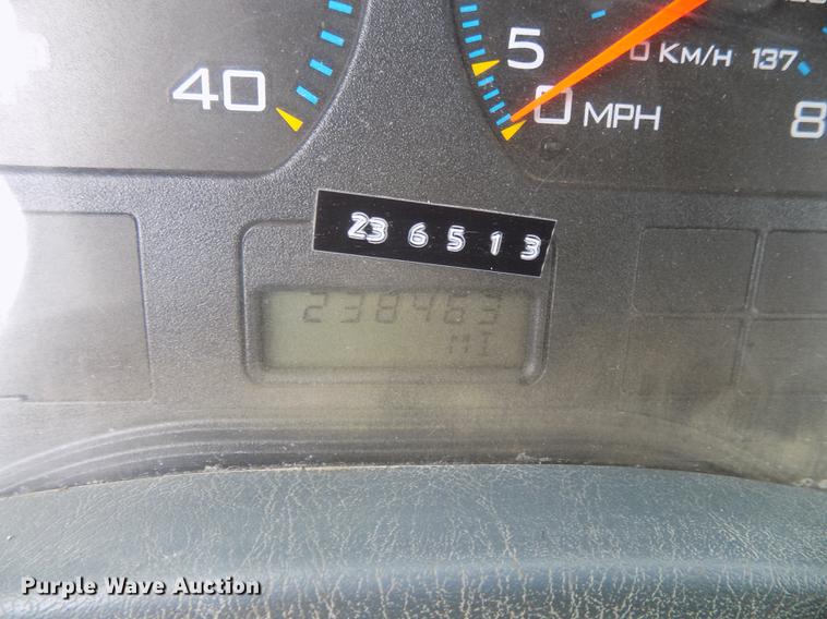 image for item DE7536 2006 International 7400 dump truck