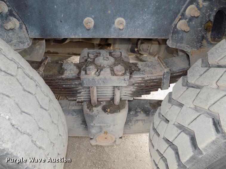 image for item DE7536 2006 International 7400 dump truck