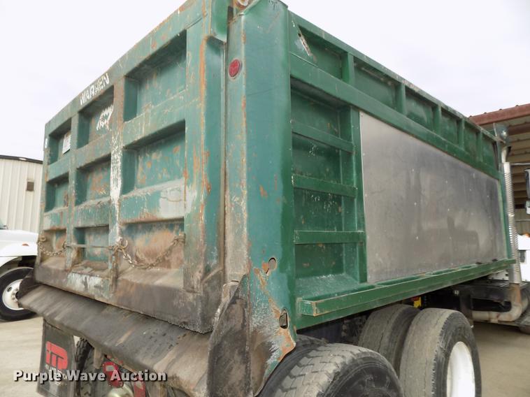 image for item DE7536 2006 International 7400 dump truck