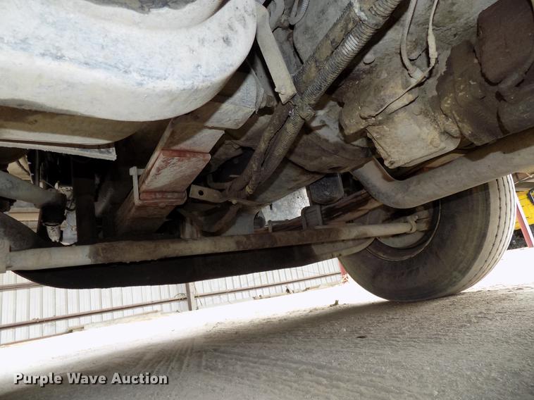 image for item DE7536 2006 International 7400 dump truck
