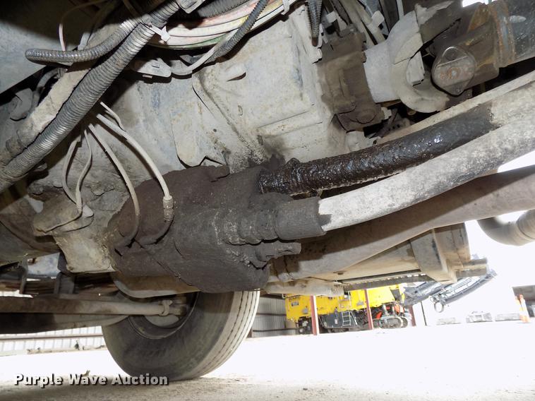 image for item DE7536 2006 International 7400 dump truck