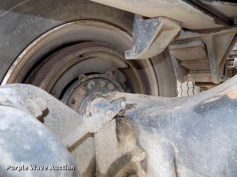 image for item DE7536 2006 International 7400 dump truck