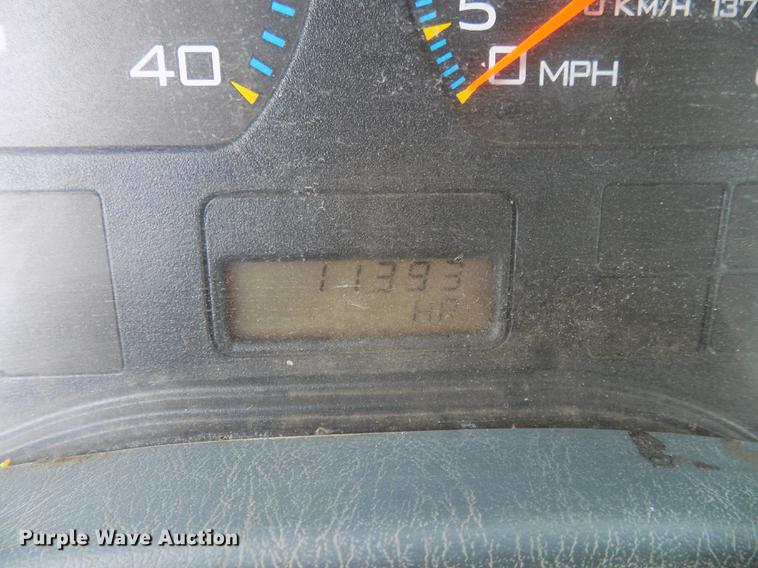 image for item DE7537 2006 International 7400 dump truck