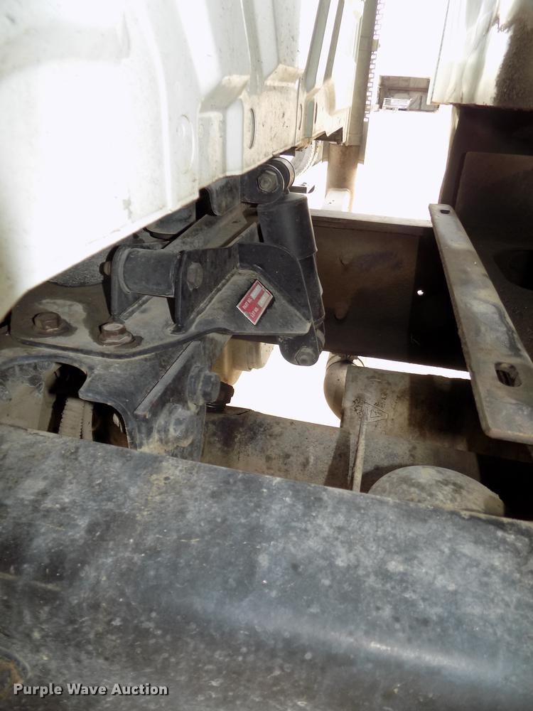 image for item DE7537 2006 International 7400 dump truck