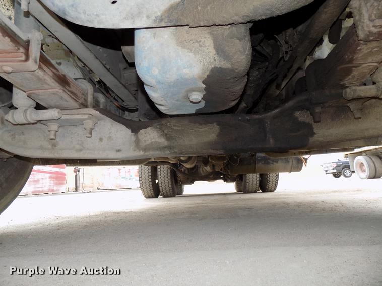 image for item DE7537 2006 International 7400 dump truck