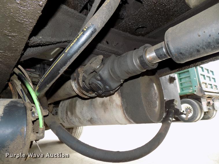 image for item DE7537 2006 International 7400 dump truck