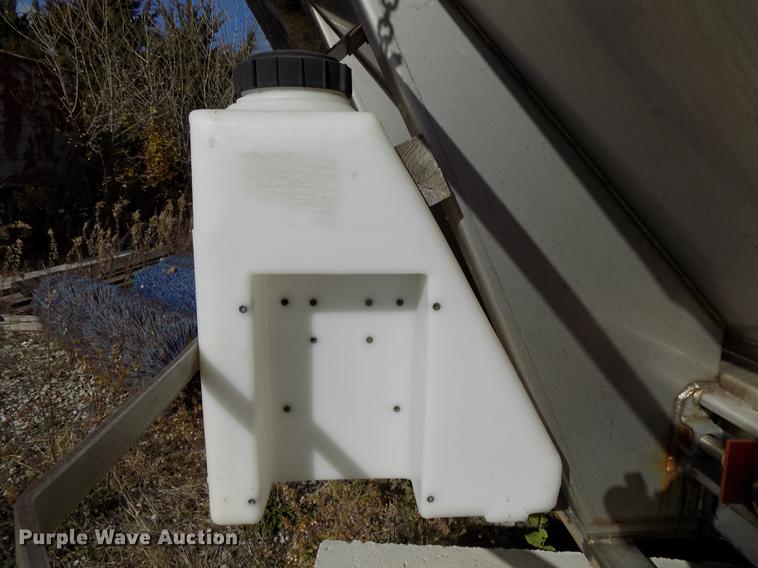 image for item DE7543 Warren AC-2420A-13 stainless steel spreader