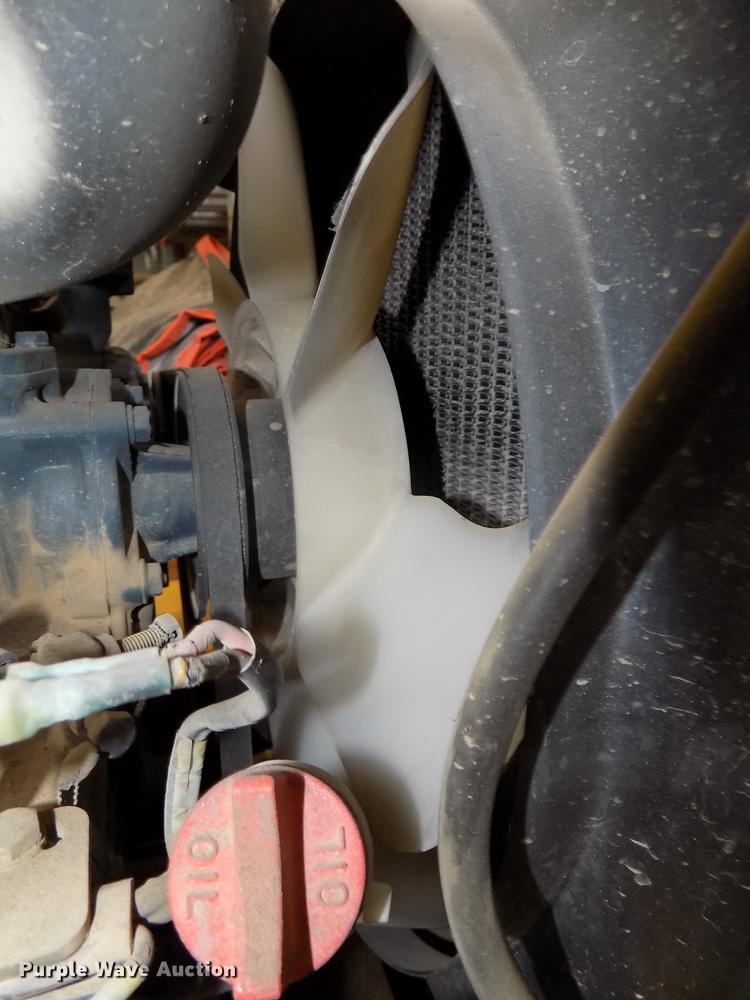 image for item DE7549 2006 Rammax P35K2B single drum vibratory roller