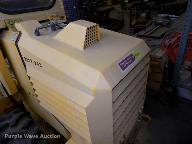 image for item DE7549 2006 Rammax P35K2B single drum vibratory roller