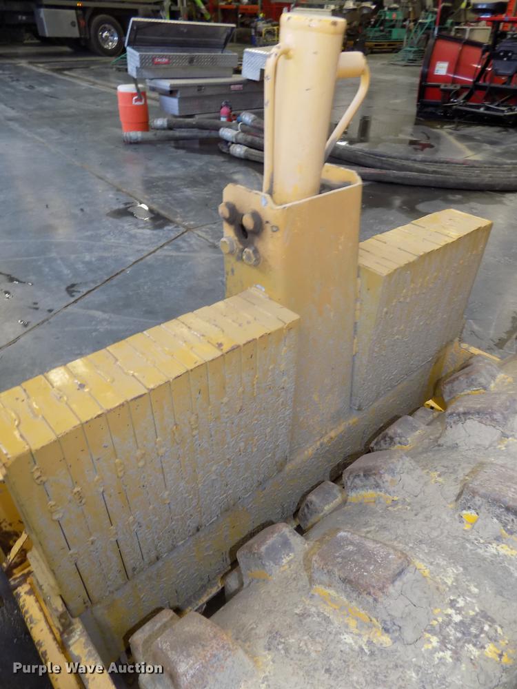 image for item DE7549 2006 Rammax P35K2B single drum vibratory roller