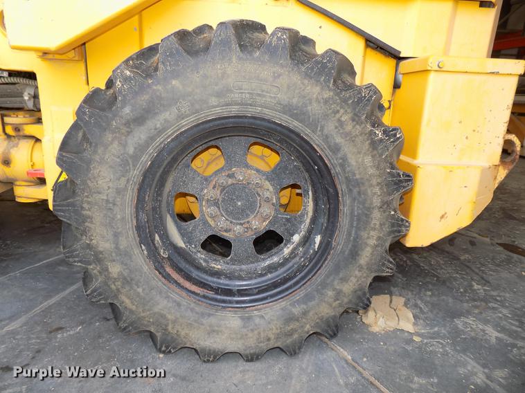 image for item DE7549 2006 Rammax P35K2B single drum vibratory roller