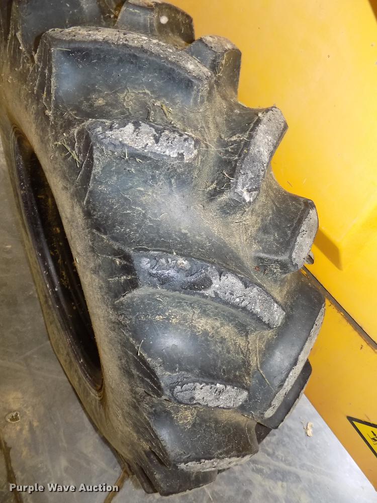 image for item DE7549 2006 Rammax P35K2B single drum vibratory roller