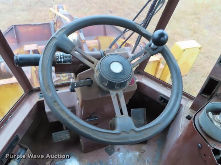 image for item DF1285 1991 Case 821 wheel loader