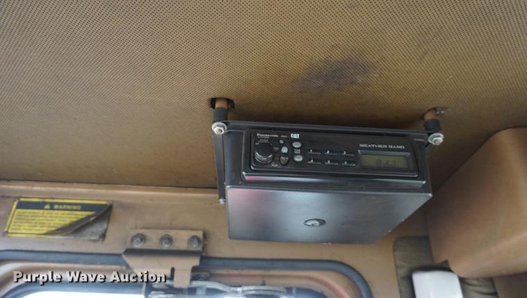 image for item DF1528 1988 Caterpillar 824C wheel dozer