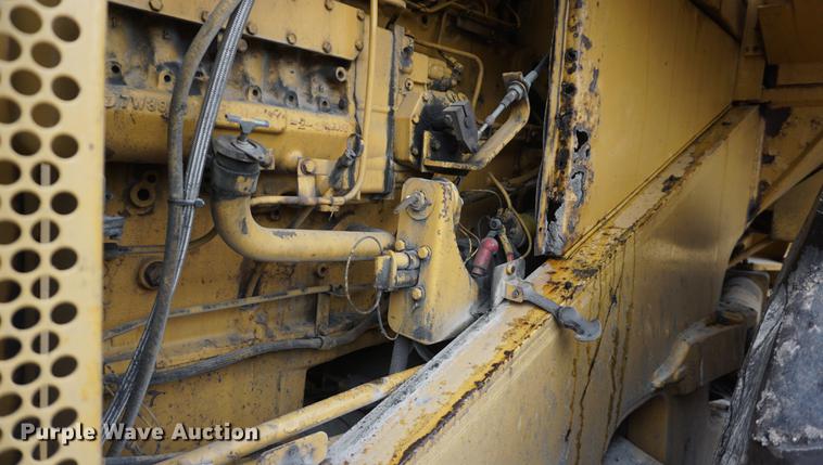 image for item DF1528 1988 Caterpillar 824C wheel dozer