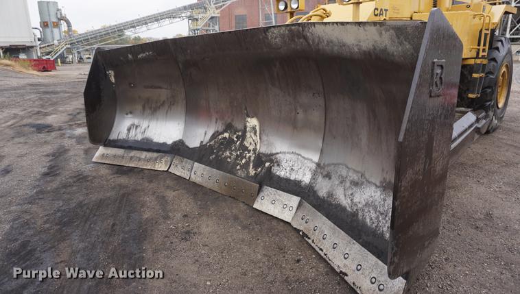 image for item DF1528 1988 Caterpillar 824C wheel dozer