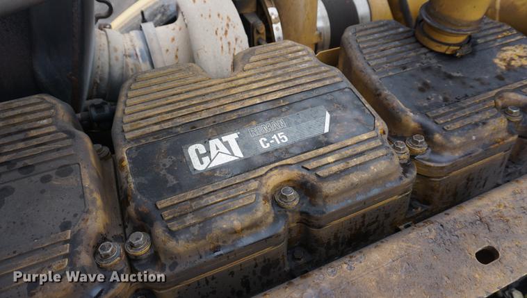 image for item DF1529 2002 Caterpillar 824G wheel dozer