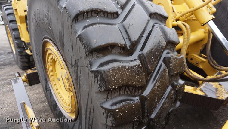 image for item DF1529 2002 Caterpillar 824G wheel dozer