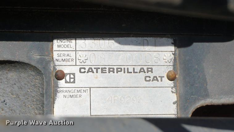 image for item DF1538 1992 Caterpillar Challenger 65C tractor
