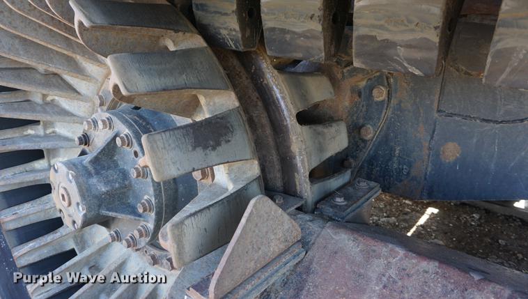 image for item DF1538 1992 Caterpillar Challenger 65C tractor