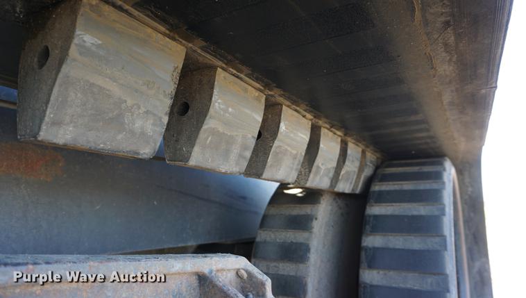 image for item DF1538 1992 Caterpillar Challenger 65C tractor